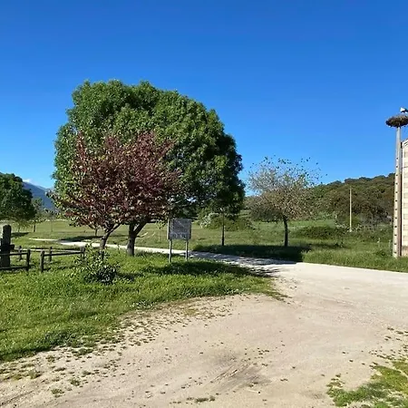 Holiday home Casamandra; De Pueblo A Estrenar Para Familias *