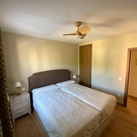 Casamandra; De Pueblo A Estrenar Para Familias Holiday home *